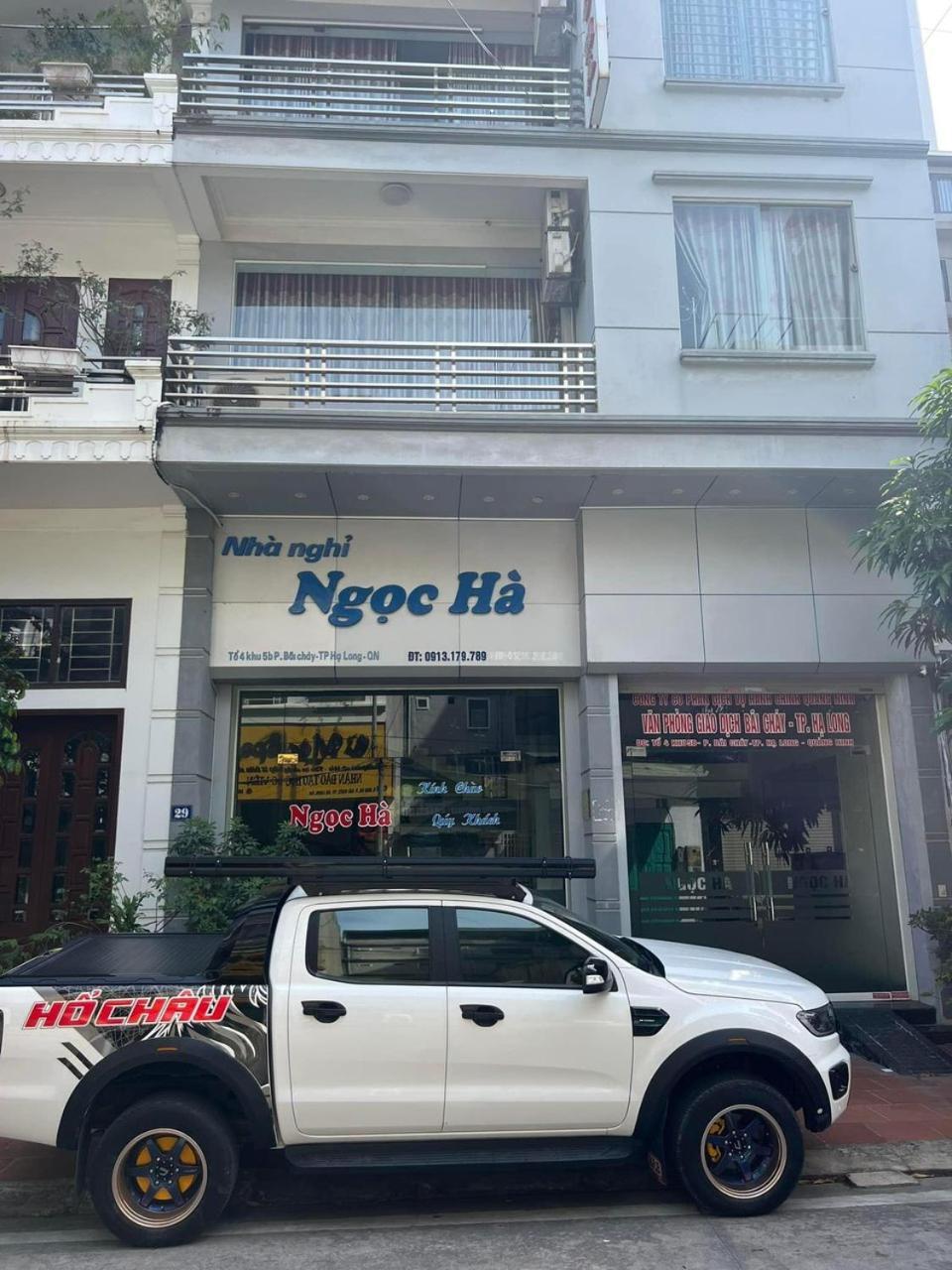 Hotel Nha Nghi Ngoc Ha Ha Long Exterior foto