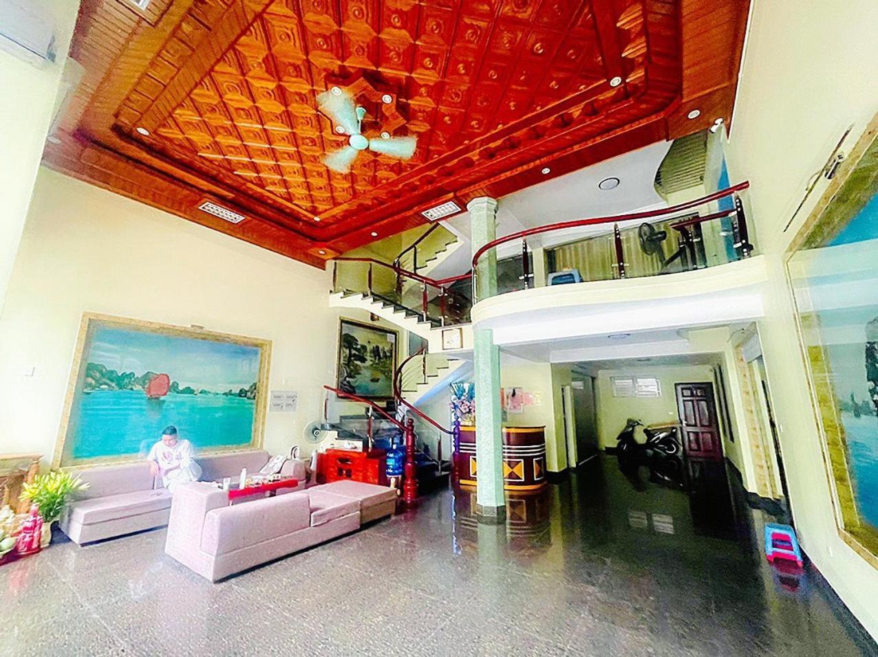 Hotel Nha Nghi Ngoc Ha Ha Long Exterior foto